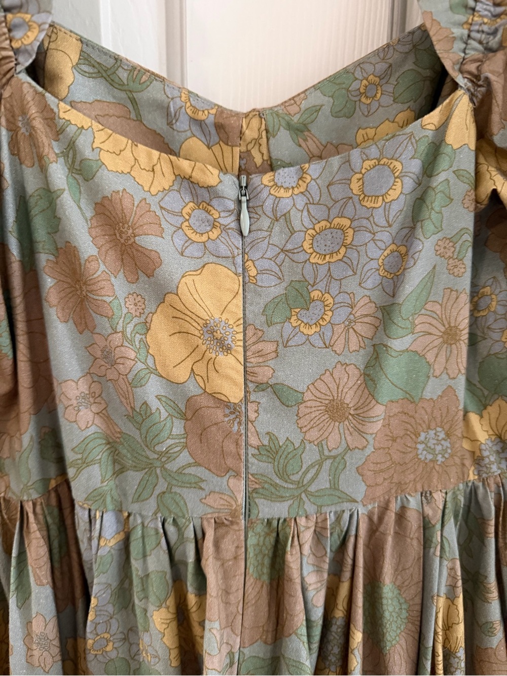 Selkie Citrus Trip Ritz Gown Puff-Sleeve Vintage Inspired Floral Maxi Dress - Picture 6 of 14